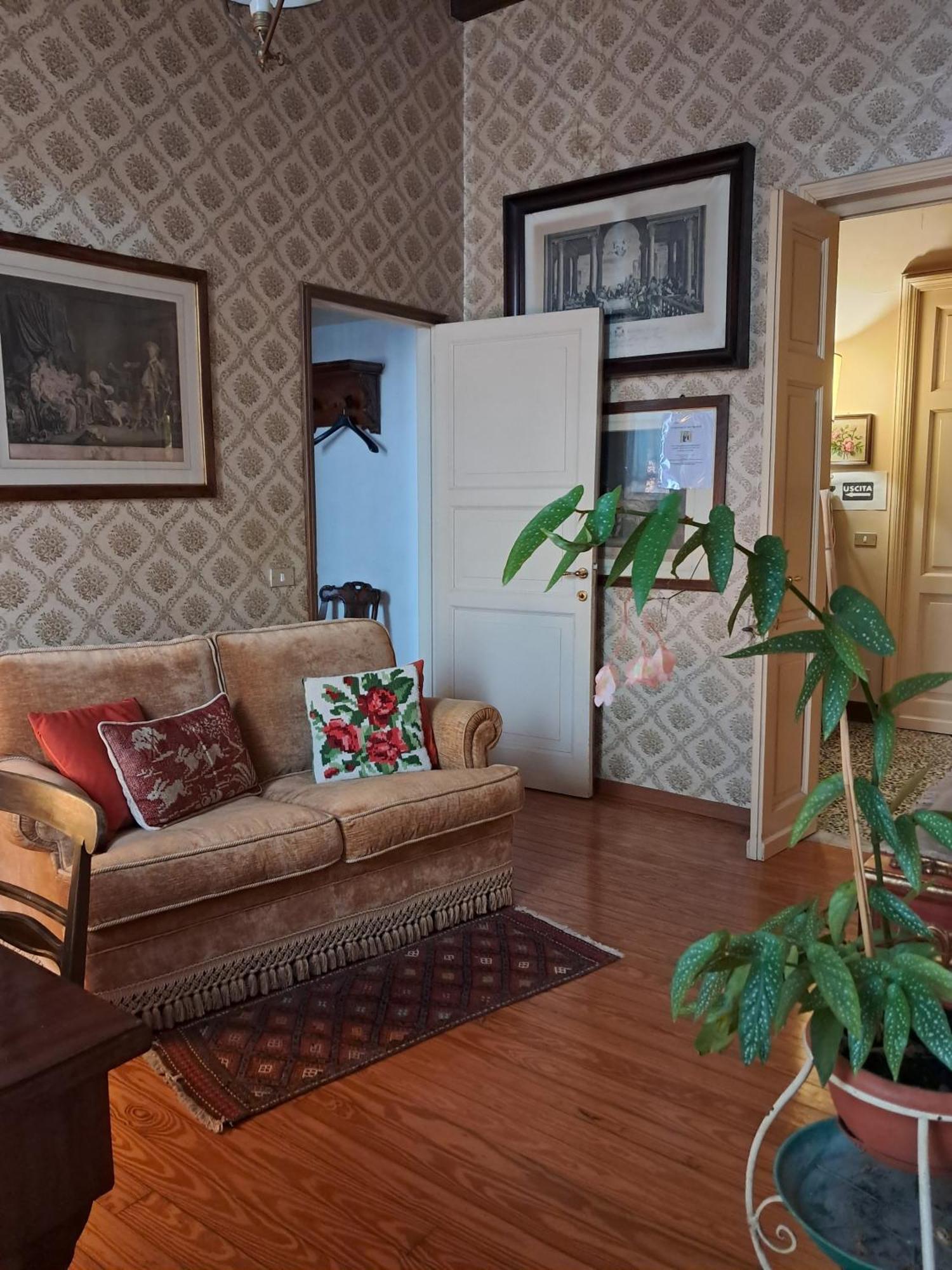 Bed & Breakfast Chiara San Sebastiano Curone Extérieur photo